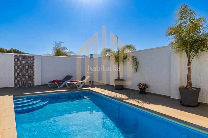 Foto 0a023560-d274-46f3-8834-8701d2927cf2. House with heating parking pool in Pizarra