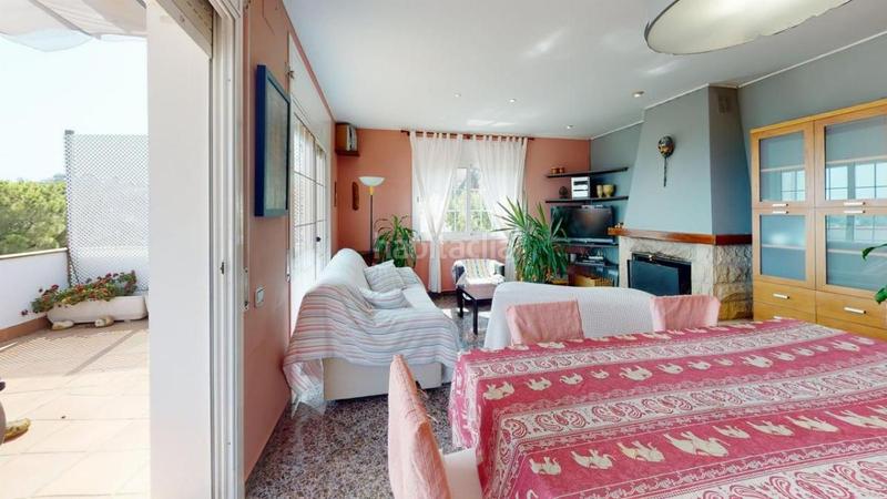 Foto 5380dd8f-b66f-4bbb-ab5a-9091f816edbd. Casa con parcheggio piscina in Sant Cebrià de Vallalta