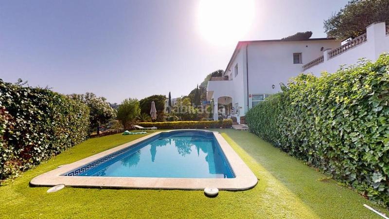 Foto e744b16b-1c91-4144-9c29-9fe96bf09395. Casa con parcheggio piscina in Sant Cebrià de Vallalta