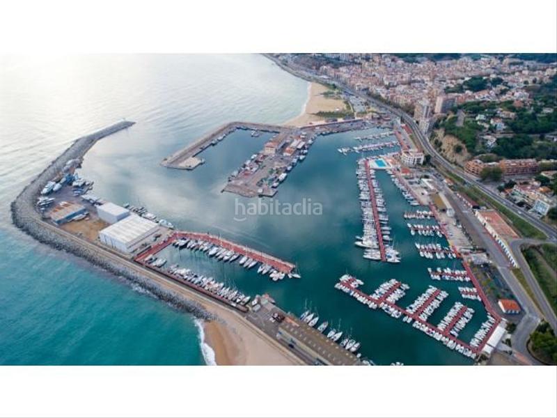 Foto 6cd5b2e9-8f3f-41a6-93ef-624c399207d5. Pis amb aparcament a Centre Arenys de Mar