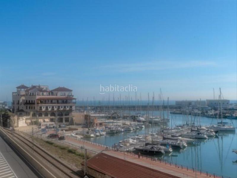 Foto be2eb8c0-4117-4de2-bdd6-7e59c34eaad1. Pis amb aparcament a Centre Arenys de Mar