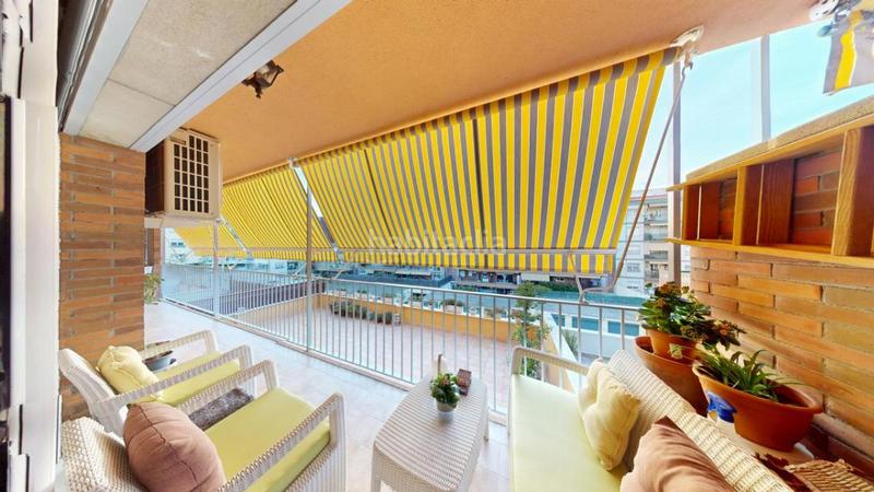 Foto 2ebb63a8-87d9-4e7b-b90f-c6b83f20e697. Appartement dans violinista de vellsola 23 dans Vallparadís - Antic Poble de Sant Pere Terrassa