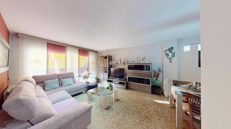 Foto 305ed399-5251-452d-9edf-ce88225ebb18. Appartement dans violinista de vellsola 23 dans Vallparadís - Antic Poble de Sant Pere Terrassa