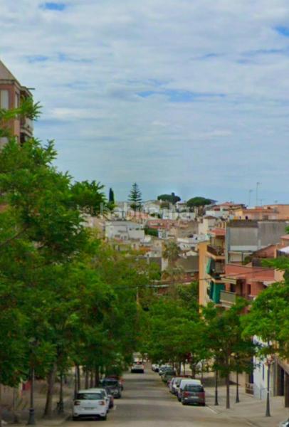 Foto 2b81e7a4-3643-4b58-a397-07f38d2a2506. Piso  en Canet de Mar