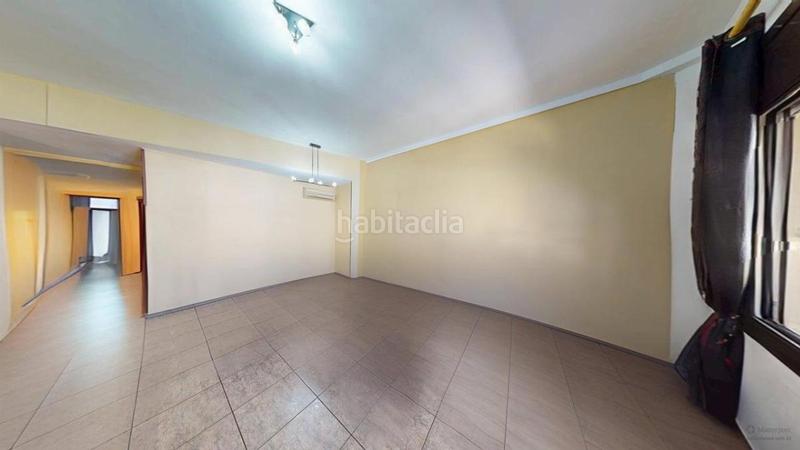 Foto ba53c7d3-4b7e-46c5-a7e4-73a7a531b53b. Piso  en Canet de Mar