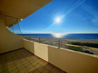 Pis a Canet de Mar. Canet de marpiso