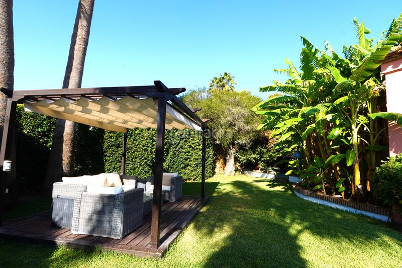 Foto 97620a87-88c6-4b6c-8f04-7c212de2c841. Xalet amb xemeneia calefacció aparcament piscina a Sotogrande