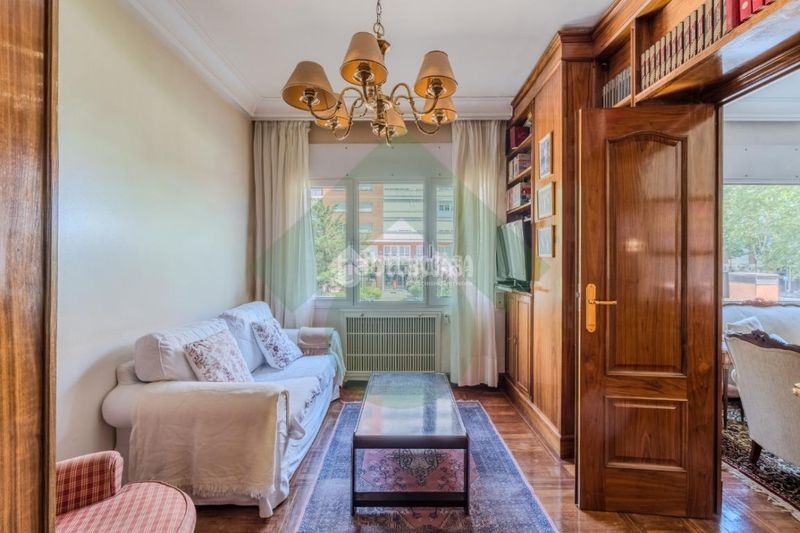 Foto 4d4751f3-4117-40e4-a5d8-41668b390027. Piso  en venta en Hispanoamérica-Bernabéu Madrid