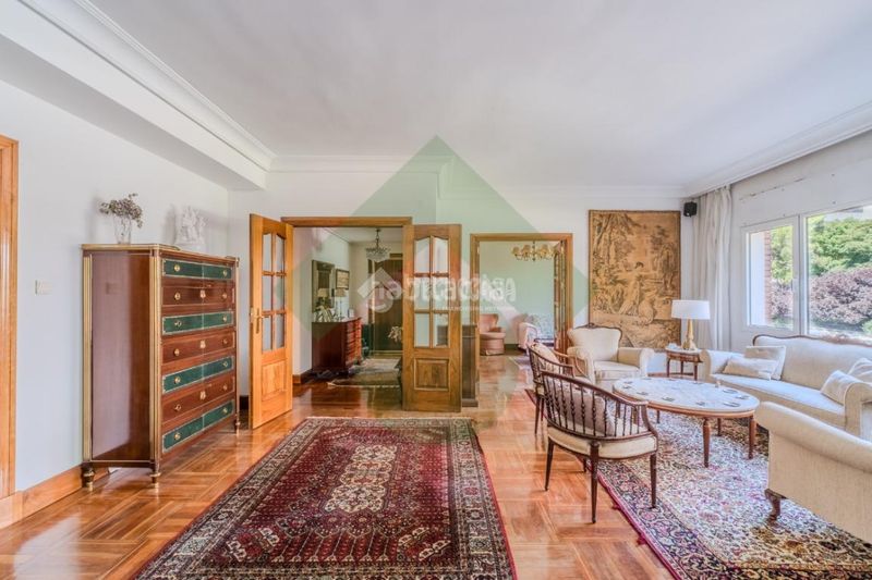 Foto 79f7ba89-c49c-49ae-9157-bb2604596a49. Piso  en venta en Hispanoamérica-Bernabéu Madrid