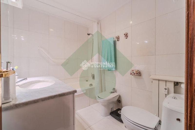 Foto 8418a3bd-c917-4c21-b269-491a67ef69ba. Piso  en venta en Hispanoamérica-Bernabéu Madrid