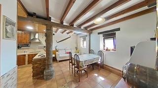 Maison jumelée à Zierbena