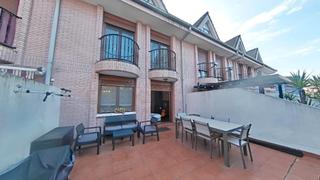 Chalet  Mendipe etxe-taldea etxetaldea. Chalet en trapagaran, cerca del centro y colegios