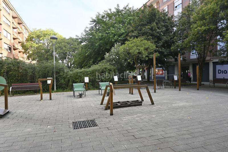 Foto dccec346-7831-4041-960b-eb0d2345438c. Locale commerciale in Usansolo