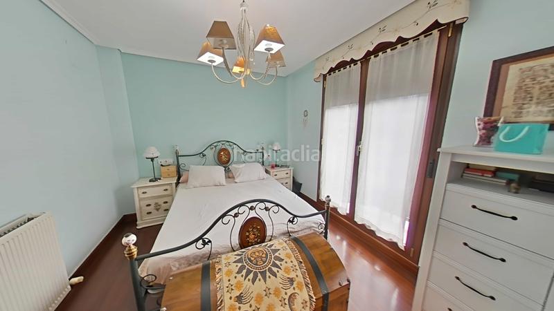 Foto b23c5983-9a25-479e-8e37-c2d00e68828c. Chalet avec chauffage parking dans Valle de Trápaga - Trapagaran