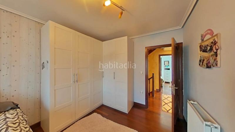 Foto c736a330-560b-4f32-81e0-8673f701ab4c. Chalet avec chauffage parking dans Valle de Trápaga - Trapagaran