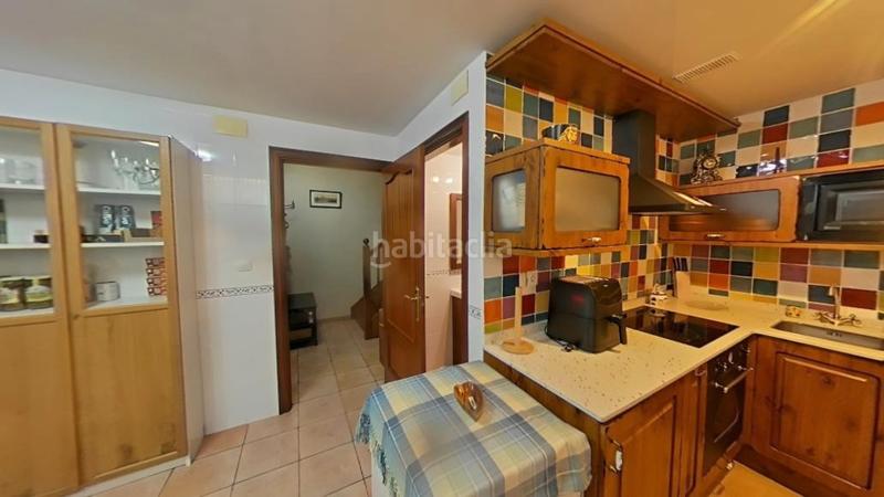 Foto d7c246f7-585e-4973-ae92-fad38af50560. Chalet avec chauffage parking dans Valle de Trápaga - Trapagaran