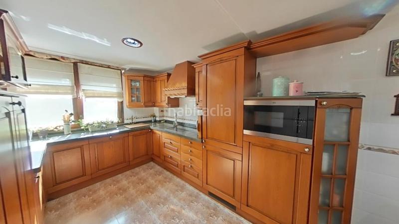 Foto e2a02448-efe8-4114-85f9-99ae10dcf397. Chalet avec chauffage parking dans Valle de Trápaga - Trapagaran