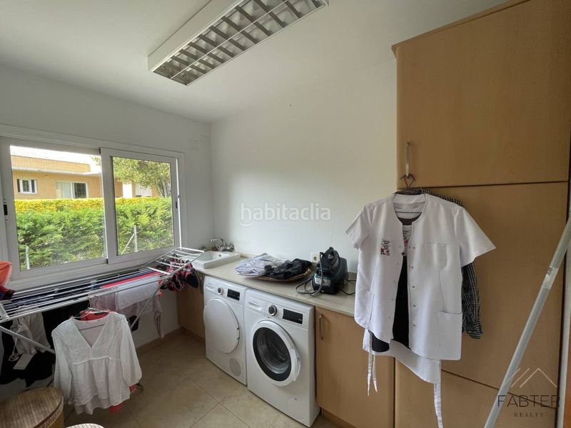 Foto 48029e3c-7663-4f60-841a-c806ea600486. Casa amb calefacció aparcament a Castellarnau Sabadell
