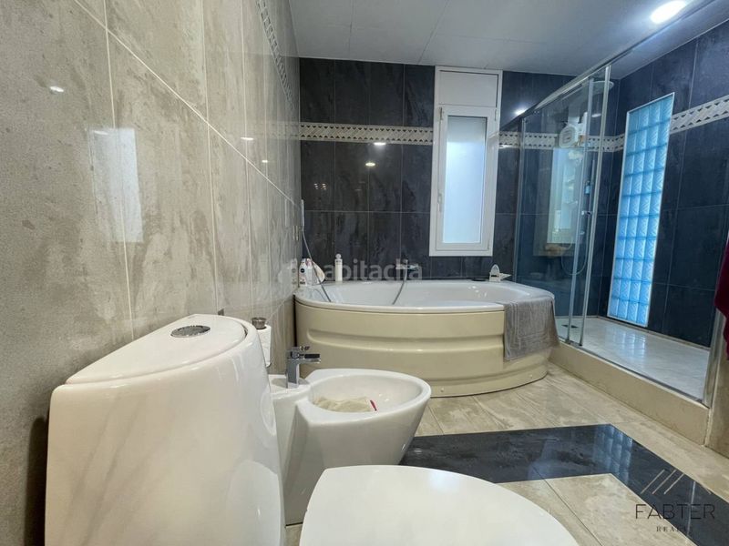 Foto c9a116ad-5d28-4561-9561-8236def83baf. Casa amb calefacció aparcament a Castellarnau Sabadell