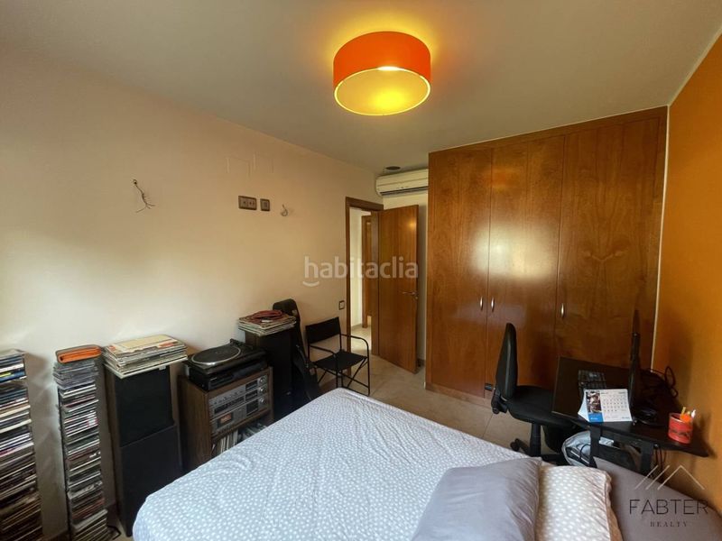 Foto f1a36b34-858e-413a-a607-9bd08f37c02e. Casa amb calefacció aparcament a Castellarnau Sabadell