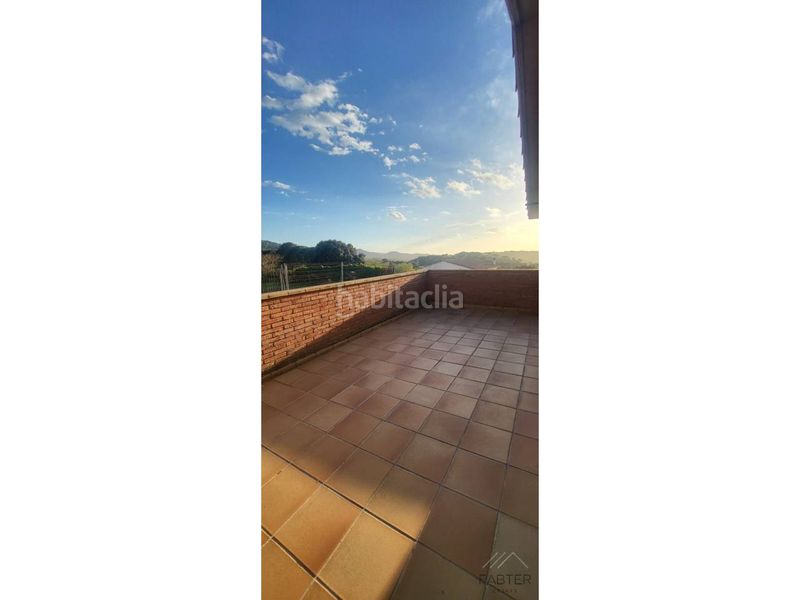 Foto 705a12ae-261b-44f1-bb49-4d2a3e565834. Casa amb calefacció aparcament a Roca del Vallès (La)