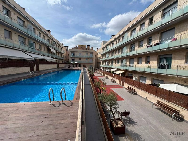 Foto 13249c09-c5e4-4d0d-bd9d-4f1b2b3bb93f. Pis amb calefacció aparcament piscina a Montserrat - El Passeig Garriga (La)