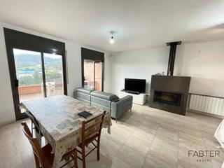Maison jumelée  Raval del remei. Chalet adosado con encanto y vistas a la montaña en caldes de mo