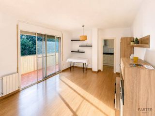 Appartement  Plaza alzina. Piso exterior con gran balcón, luz natural y vistas abiertas a l