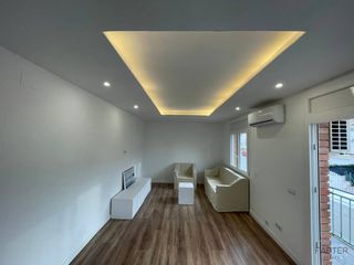 Etagenwohnung  Calle camí reial. Fabter realty presenta piso reformado con terraza en palausolità
