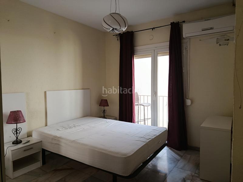 Foto b6cecc07-5a23-4b38-bfde-41fd6e789c8c. Rent flat with heating in San Matías - Realejo Granada