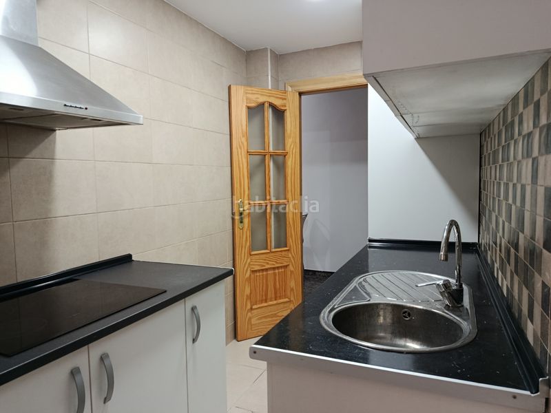 Foto 29514996-a1e8-4fbb-98b4-c5867edc467c. Lloguer pis amb calefacció a Atarfe