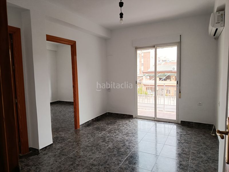 Foto 3d906e4b-5a07-4948-9ffd-cf98a9f7a98d. Lloguer pis amb calefacció a Atarfe