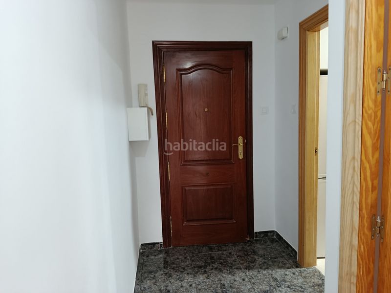 Foto 55e32321-50bd-444c-b03c-b0c5371fca8d. Lloguer pis amb calefacció a Atarfe