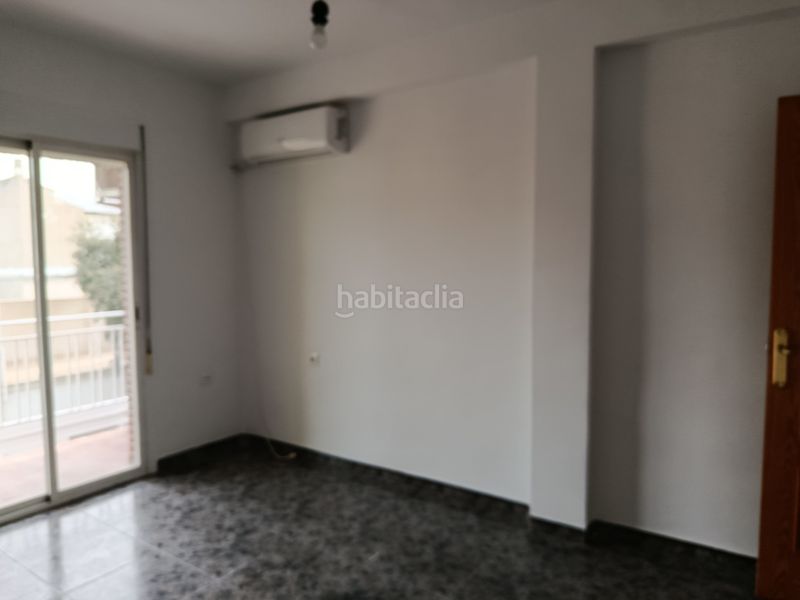 Foto 6e119d33-b525-4940-ab63-2007fd545afa. Lloguer pis amb calefacció a Atarfe