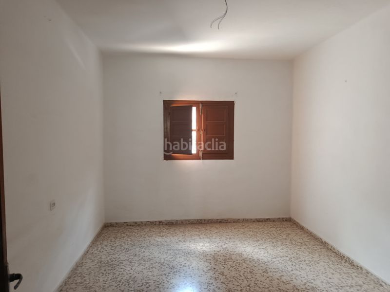 Foto 49149d87-bd13-4265-9234-b38f6697fe49. Edifici a calle iglesia 15 a Villamena