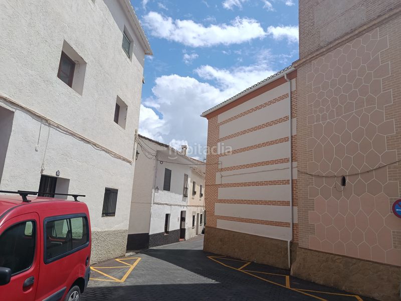 Foto d3b23e3a-ff12-418f-b525-4f54514f209b. Edifici a calle iglesia 15 a Villamena