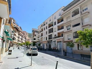 Piso  Avenida de andalucía 8. Piso en el centro de albuñol