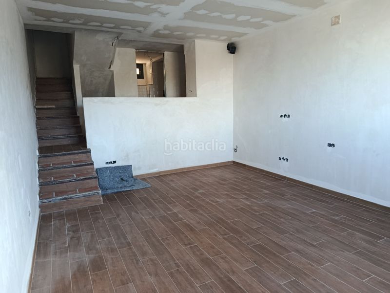 Foto ad45ef24-4ecc-4b90-84a7-1dd9696bdb64. Triplex with parking in Zona media Sierra Nevada