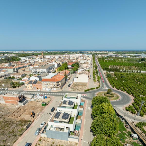 Foto d0cc22fe-9808-4c9f-8d60-9a32defca276. Chalet con parcheggio piscina in Alqueria de la Comtessa (l´)