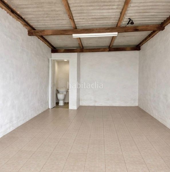 Foto 79dbe8b6-02b6-4ca7-80fa-568f7a8687b6. Casa amb aparcament a Fortaleny