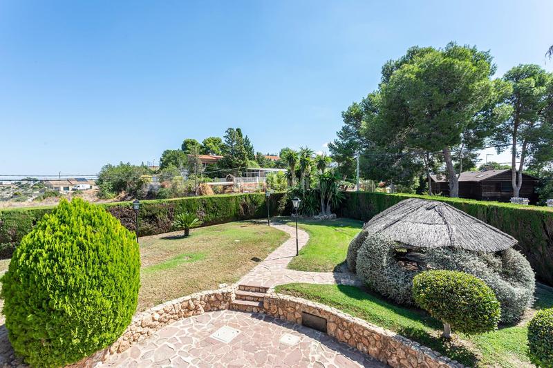 Foto 6b7b98fc-92c2-435c-a348-0fbde397757e. Xalet amb aparcament a Cumbres de Calicanto Torrent