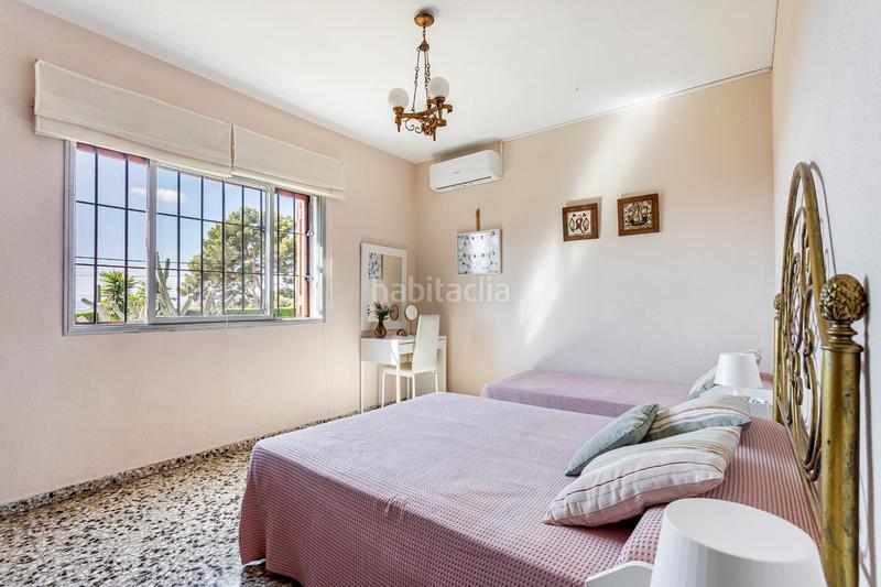 Foto 8a6b61c2-c152-472e-97f5-fb49c6746f29. Xalet amb aparcament a Cumbres de Calicanto Torrent