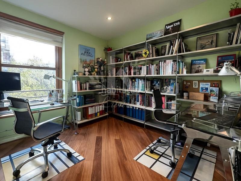 Foto b3072ac4-1c2e-4e7f-be9b-675a29cb1c31. Appartement avec parking dans Centre Sabadell