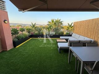 Attique  Avenida europa. Espectacular ático con vistas al mar, en gavà mar