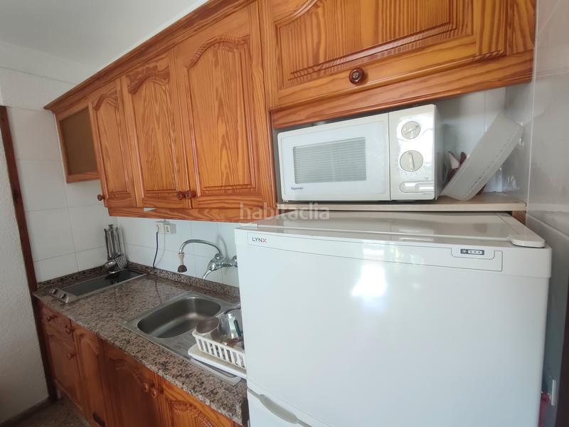 Foto 2861f3ac-e1d4-4810-8671-070273629933. Piccolo appartamento con piscina in Playa de las Américas Adeje