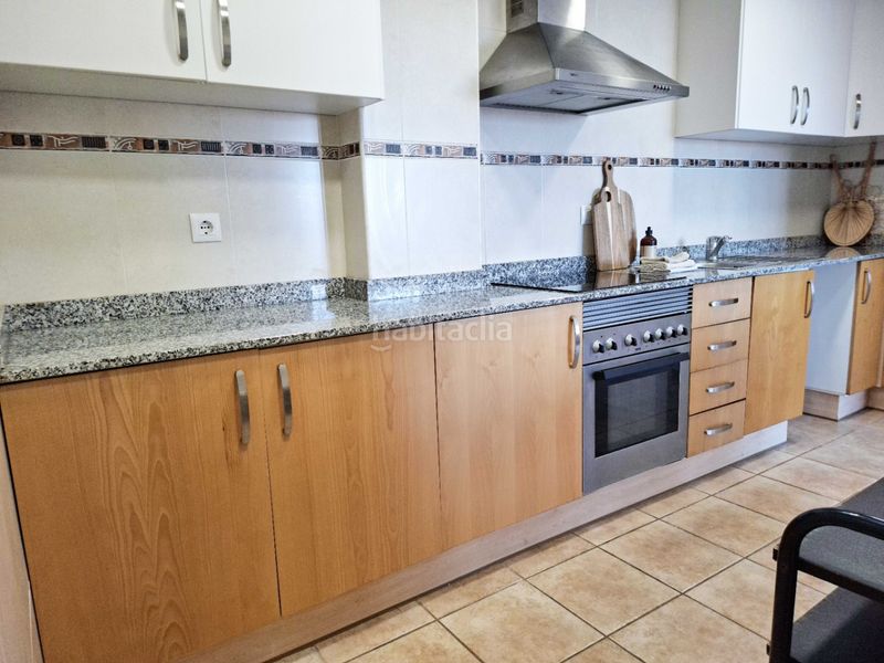 Foto 3a7a8ed3-40f8-4c5d-aae1-1cf30fb23d4e. Apartament amb aparcament a La Sella Pedreguer