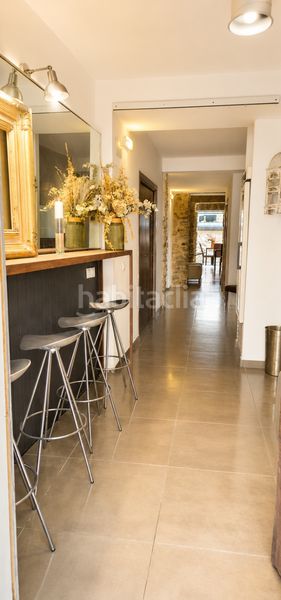 Foto 448562f8-3547-4d0f-bba4-ffbb2d50ab83. Local comercial en Castell de Castells