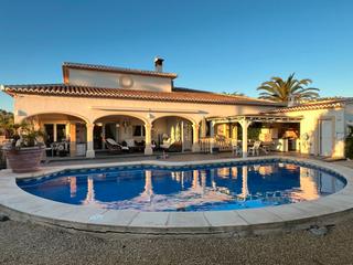 Chalet in La Granadella - Costa Nova