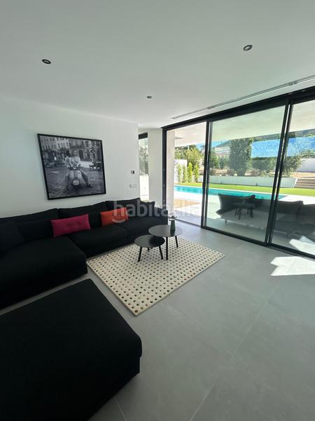 Foto c57fff5e-a869-4792-a633-f13a78178fcc. Chalet con riscaldamento parcheggio piscina in El Montgó Dénia