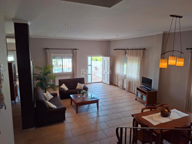 Foto 70584454-137a-47d9-93c2-6b1bfedc9f32. Chalet avec chauffage parking piscine dans Oliva playa Oliva